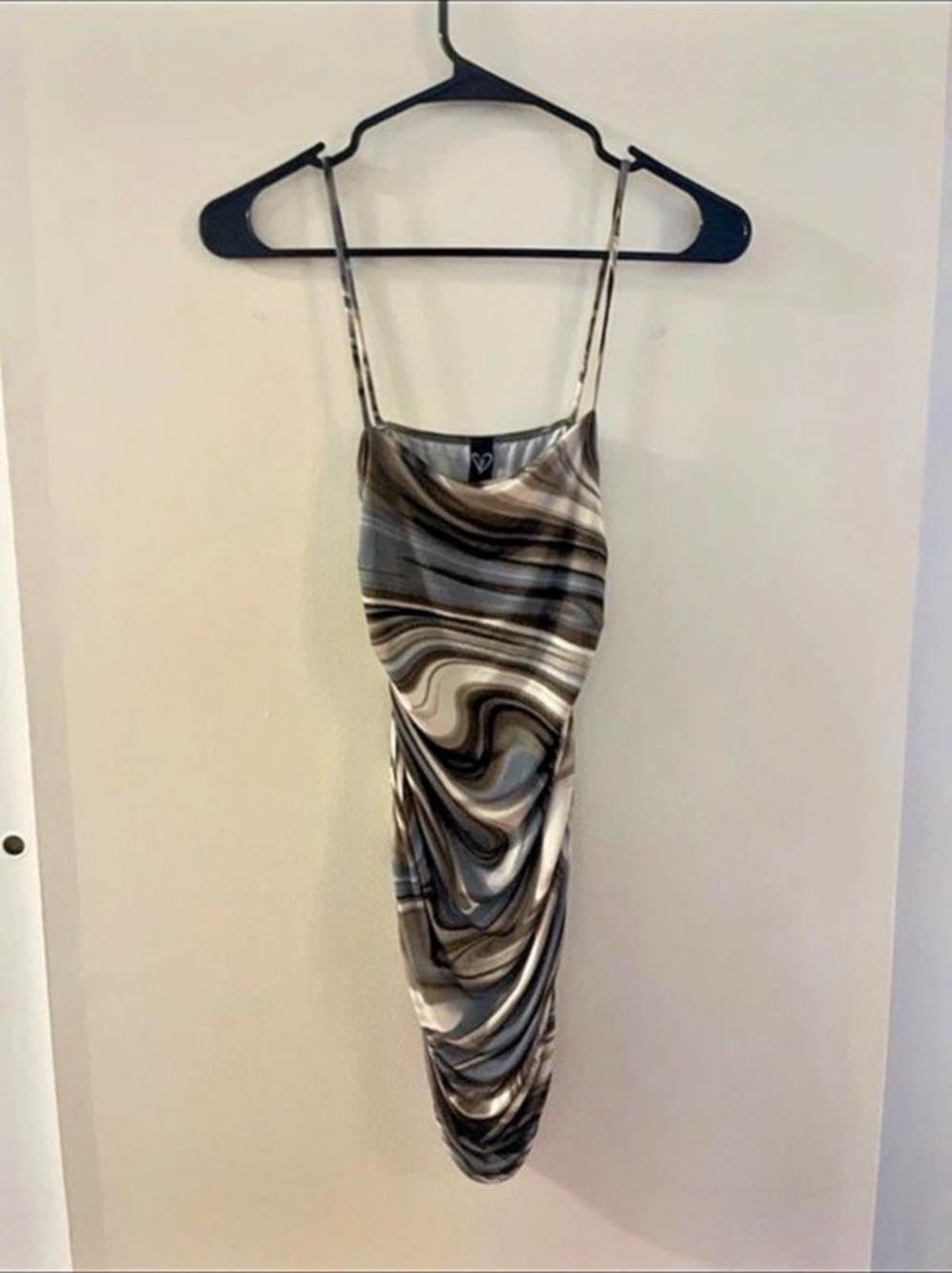 Windsor Abstract Ruched Mini Dress Gray and Black Size Small